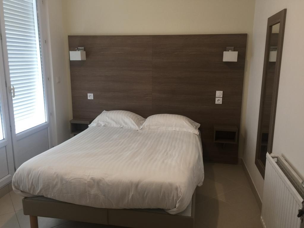 Gite Le Logis Dauphinois Roussillon  Dış mekan fotoğraf